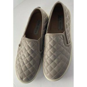 Steve Madden Shoes Women's Size 7 Gray ECENTRCQ Quilted Slip On Flat Excell Cond
